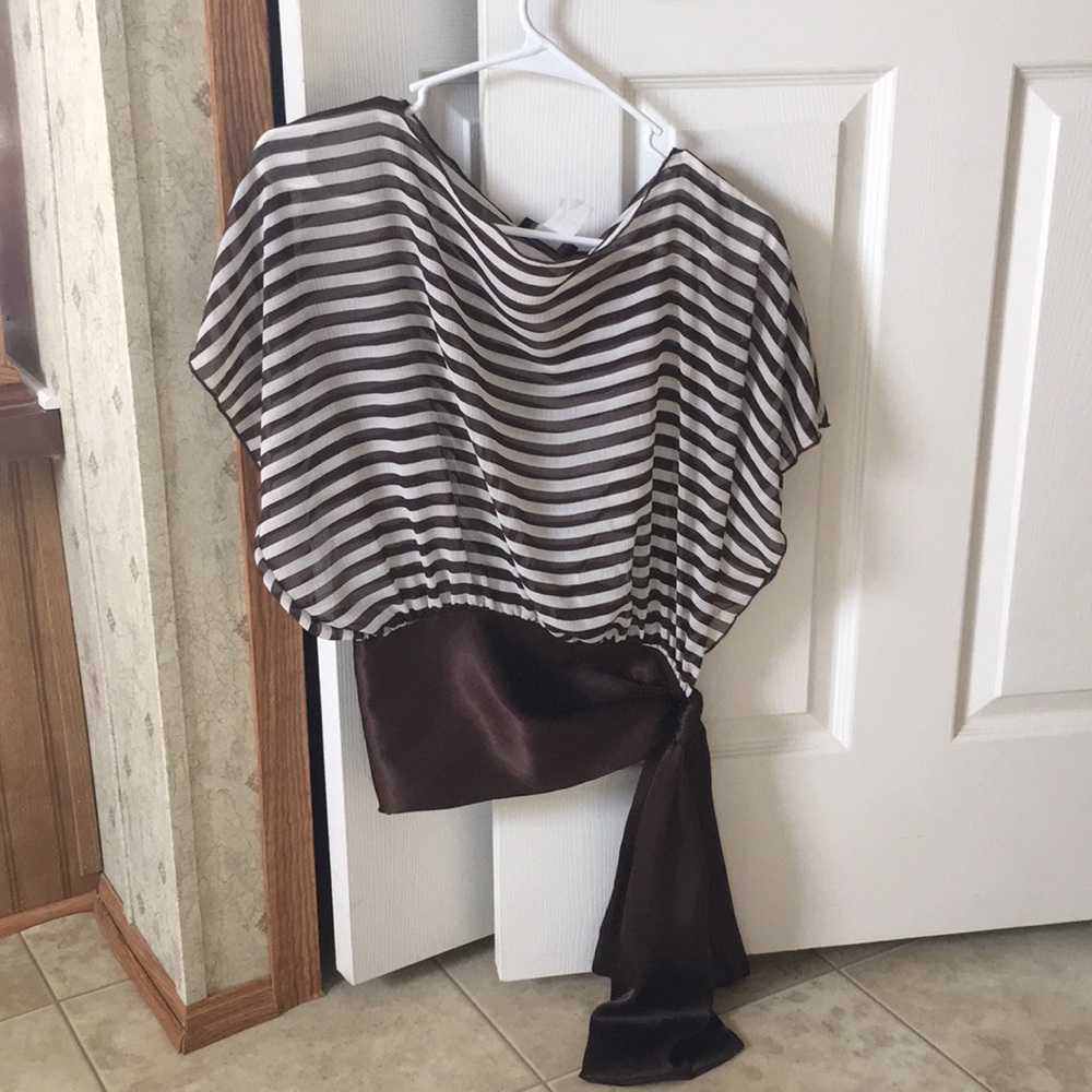 Cute blouse